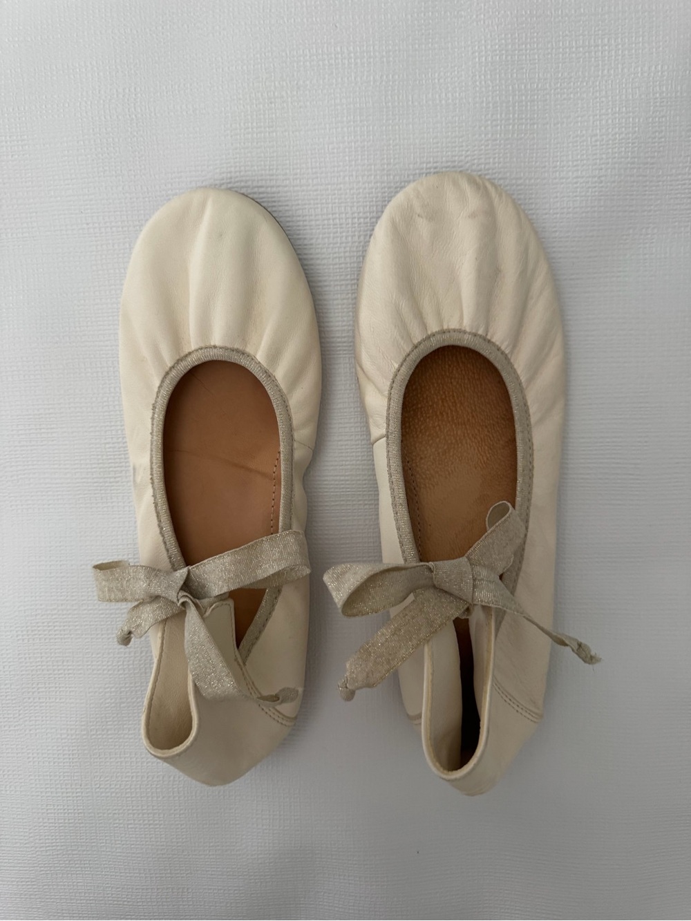 Zara Ballet Slippers Cream Girls Size US 1